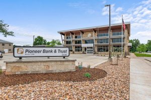 Pioneer Bank & Trust